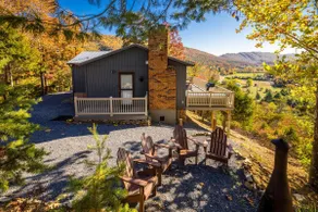 Ursus Slumber -Hot Tub, Stunning Views, 3bdr/2bath - Image 3