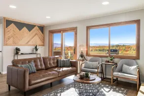 Ursus Slumber -Hot Tub, Stunning Views, 3bdr/2bath - Image 4