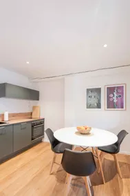 Central and modern apartment for 4 people in Speyer - Image 3