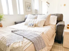 #6 Cozy Apartments in the heart of Downtown Fergus - Image 2