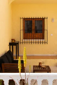 Authentic Spanish cottage with terrace and balcony - Image 2
