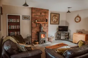 Gatecroft Barn & Spa - Pet friendly with hot tub - Image 5