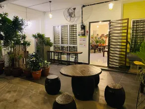 Relax & Enjoy Garden Homestay - Image 2
