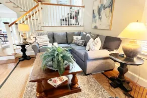 Gorgeous Seacoast Escape - Relax by the Water! - Image 4