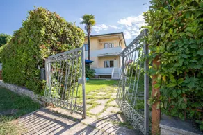 Villa L'Ibiscus in Sofia - Image 3