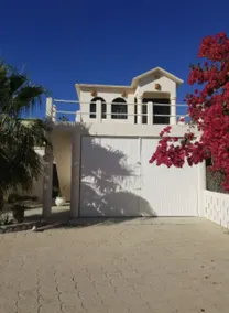 Cozy Home One Off the Beach - Image 3
