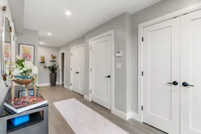 Simply Elegant Townhouse City/Newton STR-24-5 - Image 4
