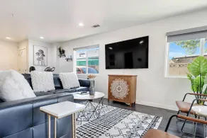 Spacious 5BR, LAX, Beach, SoFi-Sleeps 16, Events - Image 4