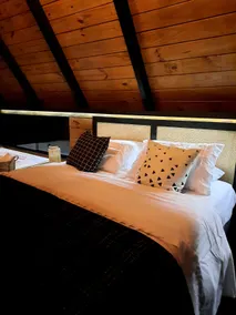 Romantic Chalet with Jacuzzi and amazing view - Image 5