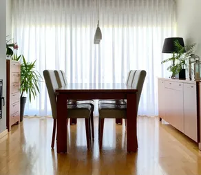 Yellow Five Apartment - Image 3
