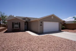 #TenneyHouseLakePowell #LakePowell #FullyRemodeled - Image 4