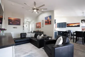 #TenneyHouseLakePowell #LakePowell #FullyRemodeled - Image 2