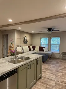 Cozy home in Fort White - Image 5