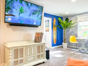 The Pineapple Bungalow: A Space Coast Getaway! - Image 2