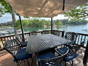Lakefront luxury home w/panoramic view & Boat Slip - Image 4