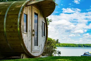 Family Oasis on Lake Eugenia - Image 3