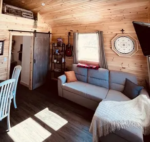 Alma - Fundy Hideaway *Hot Tub* - Image 4