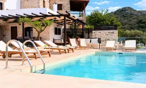Maison entièrement équipée avec barbecue, jardin et piscine privée | Vue nature - Image 4