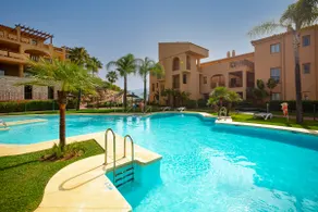 Hacienda Del Señorio De Cifuentes by Finest Rentals - Image 4