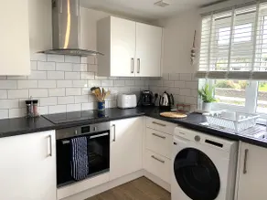 Malibu is a cosy home in Perranporth, Cornwall - Image 3
