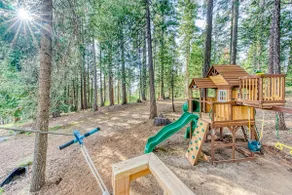 Private A/C Playset Zip-Line Huge Deck Firepit - Image 3