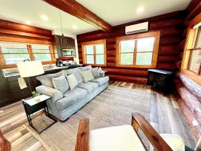Hand-crafted log cabin nestled 15min. to Asheville - Image 3