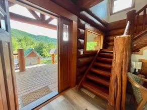 Hand-crafted log cabin nestled 15min. to Asheville - Image 2