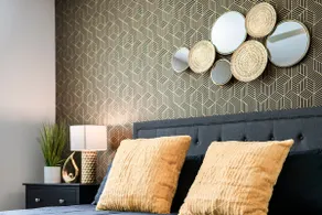 Artistic Luxury Apartment in Scottsdale W/Pool - Image 2
