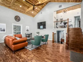 Casa del Lago Lake Livingston ~ Boathouse with Kayaks - Image 4