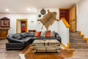 Gem by Manning Park: Luxury Loghouse “Ravenloft” - Image 5