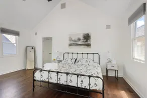 Fantastic Home in Wicker Park - Image 5