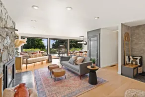Water View | Deck, Luxury Space | Families & Pets - Image 5