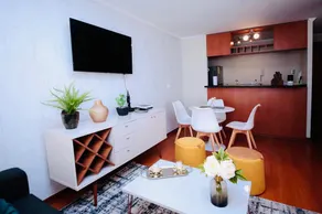 Lastarria -Beautiful Apto. with Parking and Aircon - Image 5
