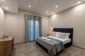 Sunday Villa - Image 2
