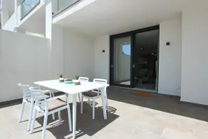 Ground floor with garden, pool and ocean views! - Image 4