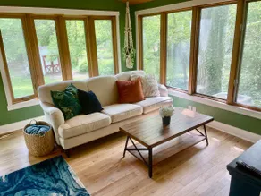 Cheerful Stevensville cottage, GREAT LOCATION! - Image 5