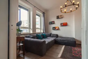 Urban Apartment | Comfortable & Central with Balcony - Image 5
