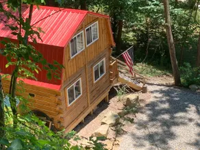 Cheerful 1 Bedroom Cabin near The Wilds - Image 2