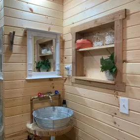 Cheerful 1 Bedroom Cabin near The Wilds - Image 3