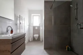 Worker Apartment near Enschede - 4 Bedrooms - 8 Single Box-Spring Beds - Image 2