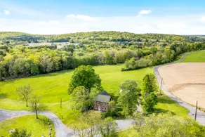 Exclusive! Modern FarmHouse❖ + Pet-Friendly - Image 5