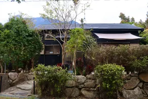 Shimayado Yakushima is 10 minutes from popular hot springs and a large supermarket! A guest house that is rented out as a whole. - Image 4