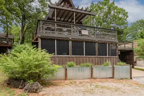 Table Rock Lake Retreat 4BR/4BA Boat Parking /Ramp - Image 2