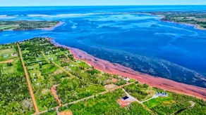 3BR Stay Salty • 1GB WiFi • Near PEI National Park - Image 4