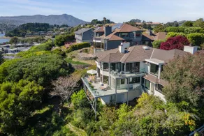 Enjoy Water Views at this Marin Family Retreat - Image 4