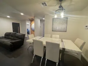 4 Bed Heart of Med Center Pool Table TV in bedroom - Image 3