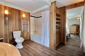 Lovely villa with superb views of the river. - Image 5