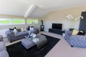 Luxury 4 bedroom apartment with fantastic sea view - Image 2