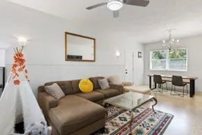 2 Bedroom Cozy House Near Barry University - Image 3