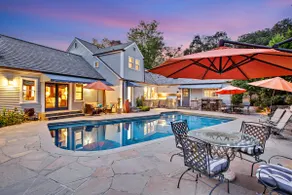 MTV Cribs, Live like a rock star. - Image 2